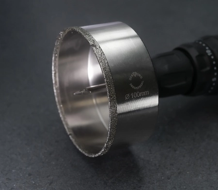 Алмазная коронка по керамограниту, плитке, кафелю 100 мм с центром Diamond Industrial